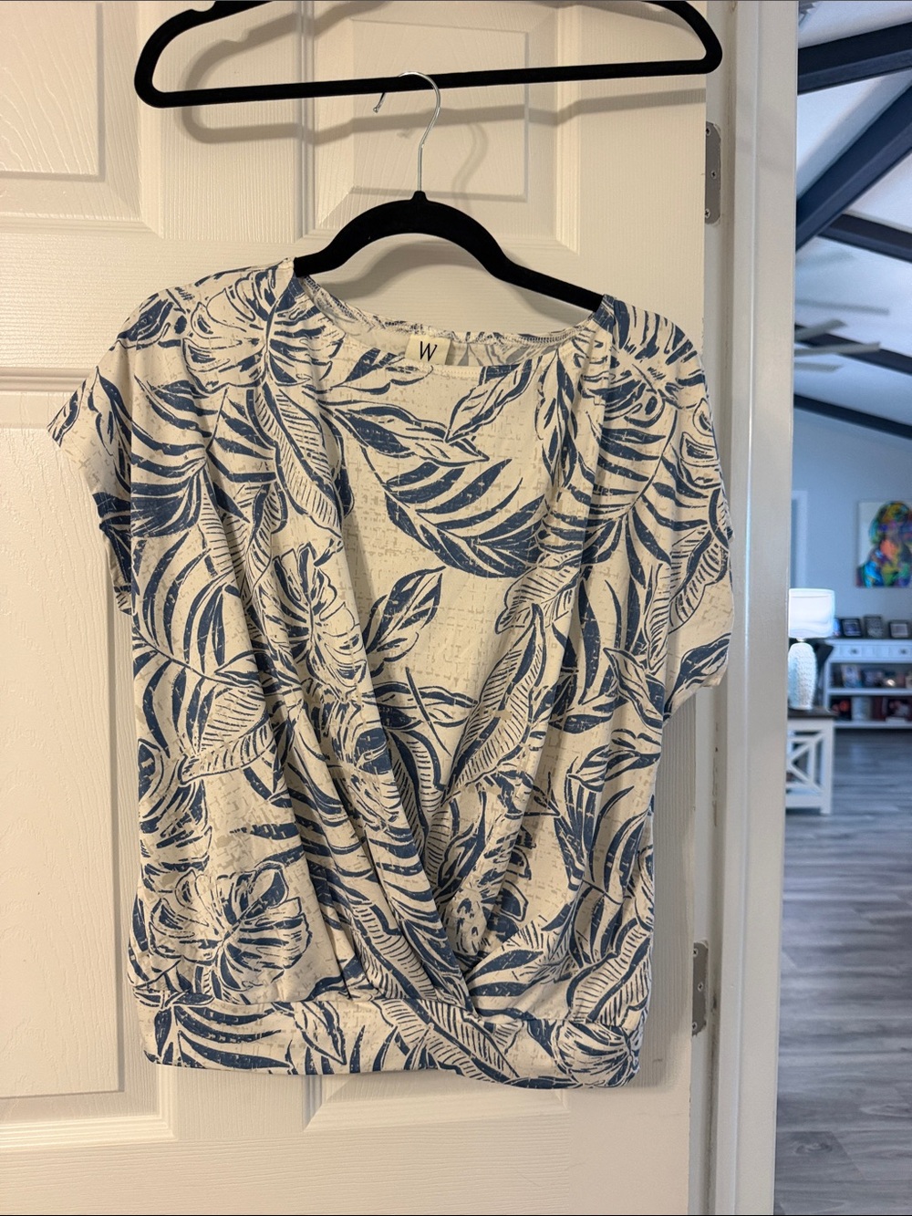 Wrapper Blue Leaf-Print Short Sleeve Wrap Top